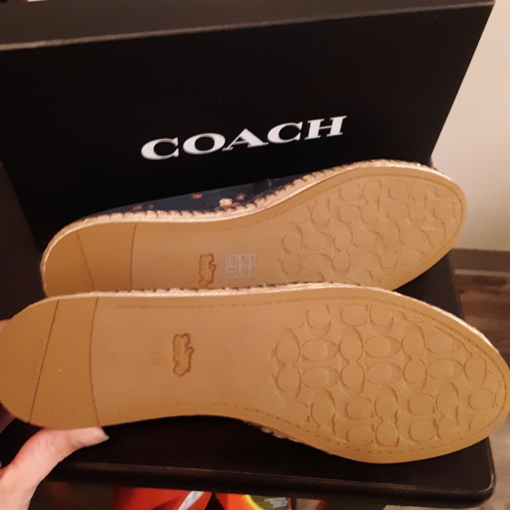 COACH - Floral denim shoes NEW - Picture 2 of 5